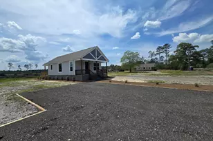 579 Stokestown Rd, Wallace, NC 28466 - Photo 2