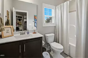 2240 Three Oaks Dr, Greenville, NC 27858 - Photo 20