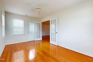 2011 Colony Plaza, Jacksonville, NC 28546 - Photo 8
