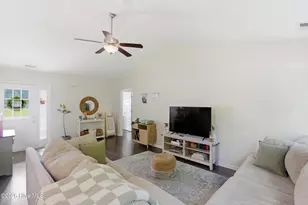 211 N Windy Ridge Rd, Hubert, NC 28539 - Photo 10