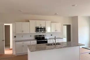 816 Tupelo Tree Dr, Hubert, NC 28539 - Photo 2
