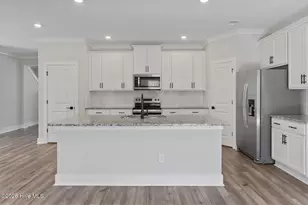 156 S Umbrella Palm Dr, Hampstead, NC 28443 - Photo 8