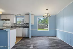 420 S Dyson St, Holly Ridge, NC 28445 - Photo 6