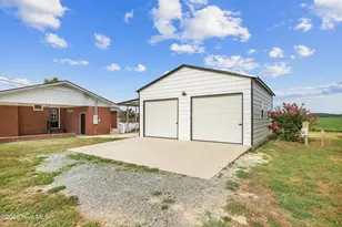 1327 John Green Smith Rd, Kinston, NC 28504 - Photo 8