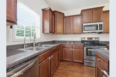 200 Wedgefield Circle, Maple Hill, NC 28454 - Photo 10