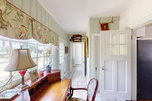 206 W James St, Mount Olive, NC 28365 - Photo 28