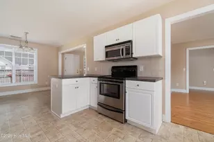 2705 Tonya Ct, Winterville, NC 28590 - Photo 8