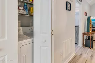302 E Oak Island Dr, Oak Island, NC 28465 - Photo 18