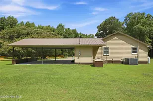 101 Nevil Creek Rd, Blounts Creek, NC 27814 - Photo 10