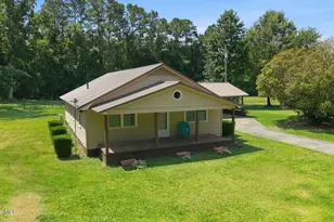 101 Nevil Creek Rd, Blounts Creek, NC 27814 - Photo 4