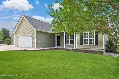 102 Spring Leaf Lane, Jacksonville, NC 28540 - Photo 2