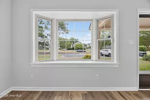 51 Barnes St, Greenville, NC 27858 - Photo 10