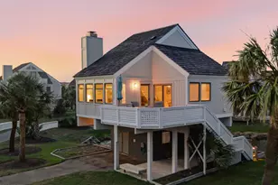 305 S Bald Head Wynd, Bald Head Island, NC 28461 - Photo 2