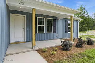 225 Montague Rd, Currie, NC 28435 - Photo 4