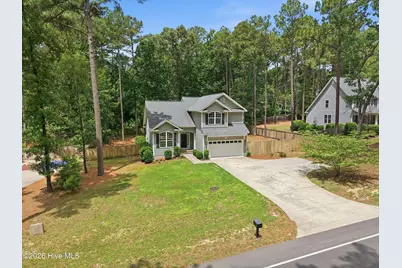 1810 E Indiana Avenue, Southern Pines, NC 28387 - Photo 12