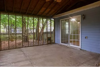 208 E Cameron Court, Jacksonville, NC 28546 - Photo 38