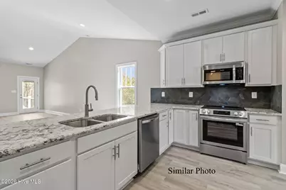 234 E Ivybridge Drive, Hubert, NC 28539 - Photo 6