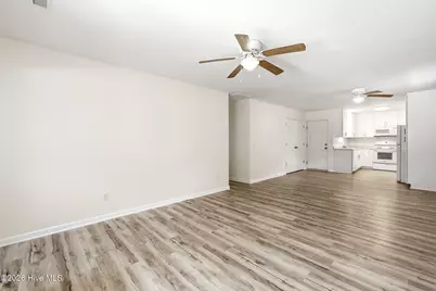 111 NE 20th Street, Oak Island, NC 28465 - Photo 8