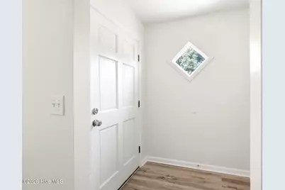 111 NE 20th Street, Oak Island, NC 28465 - Photo 6