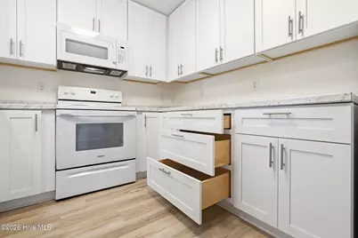 111 NE 20th Street, Oak Island, NC 28465 - Photo 14