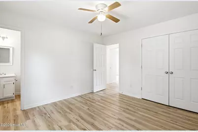 111 NE 20th Street, Oak Island, NC 28465 - Photo 20