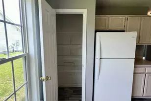 206 Rosewood Cir, Jacksonville, NC 28546 - Photo 8