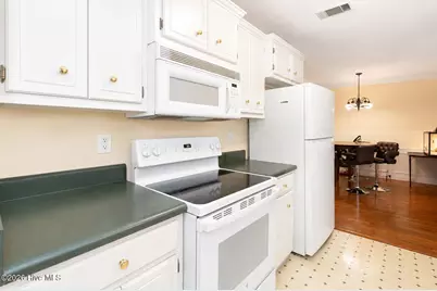 2016 Lillian Drive, Augusta, GA 30909 - Photo 6
