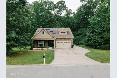 377 Victoria Drive, Chocowinity, NC 27817 - Photo 2