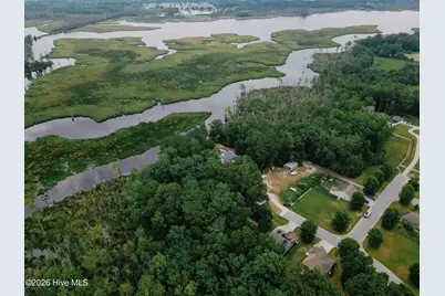 377 Victoria Drive, Chocowinity, NC 27817 - Photo 4