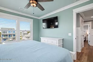 2605 E Beach Dr, Oak Island, NC 28465 - Photo 92