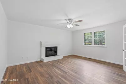 118 Lionel Avenue, Jacksonville, NC 28540 - Photo 12