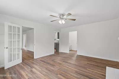 118 Lionel Avenue, Jacksonville, NC 28540 - Photo 4