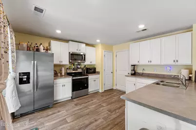 9363 Vineyard Grove Lane NE, Leland, NC 28451 - Photo 12