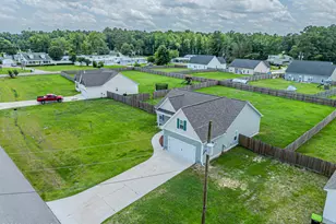 303 Gate Stone Ln, Jacksonville, NC 28540 - Photo 40