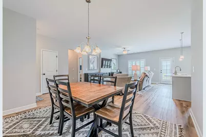 303 Gate Stone Lane, Jacksonville, NC 28540 - Photo 6