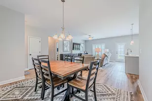 303 Gate Stone Ln, Jacksonville, NC 28540 - Photo 6