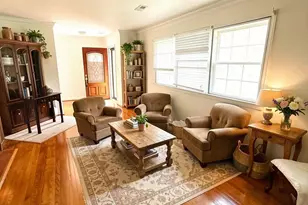 101 Carolina Ave, Hertford, NC 27944 - Photo 2