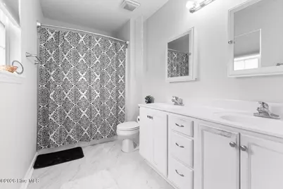 309 Parkton Drive, Richlands, NC 28574 - Photo 20