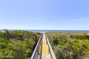 1031 Ocean Blvd W, Holden Beach, NC 28462 - Photo 34