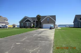 128 Durant St, Hertford, NC 27944 - Photo 1