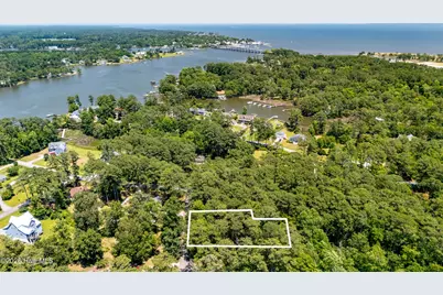 4001& 4003 Schooner Circle, Oriental, NC 28571 - Photo 2