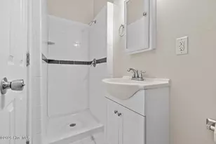 206 King St, New Bern, NC 28560 - Photo 22