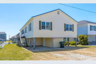 1041 1st Street, Surf City, NC 28445 - Photo 2