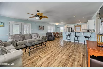 1041 1st Street, Surf City, NC 28445 - Photo 4