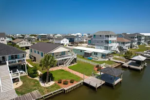1041 1st St, Surf City, NC 28445 - Photo 1