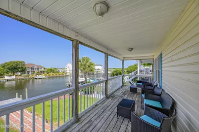 1041 1st Street, Surf City, NC 28445 - Photo 6