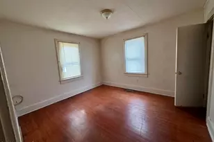 100 Plymouth St, Williamston, NC 27892 - Photo 6