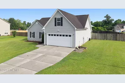 135 Investment Lane, Jacksonville, NC 28540 - Photo 2