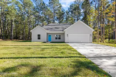 105 Plum Court, Burgaw, NC 28425 - Photo 1