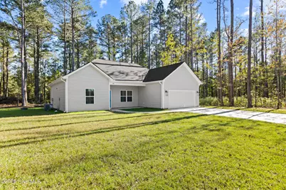 105 Plum Court, Burgaw, NC 28425 - Photo 2